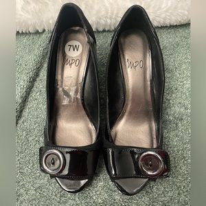 NWOT Button Peep-toe Wedges